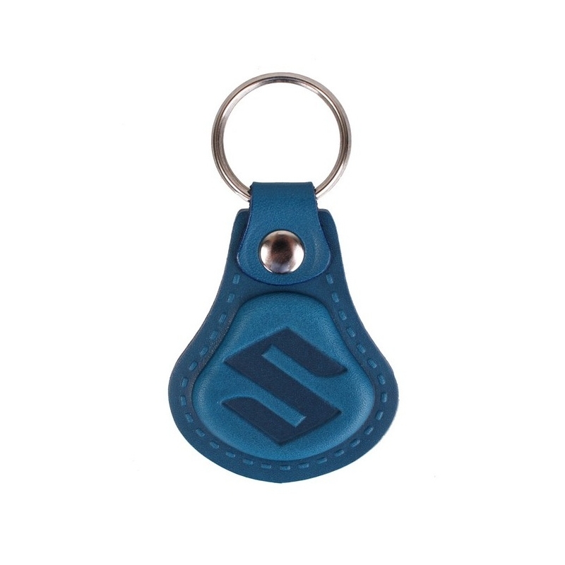 Llavero de piel Suzuki azul