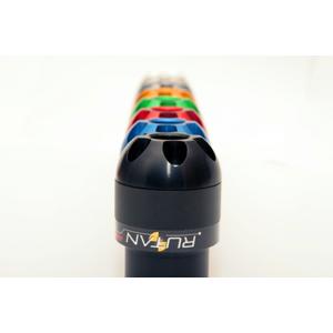 Coronas de colores en el marco