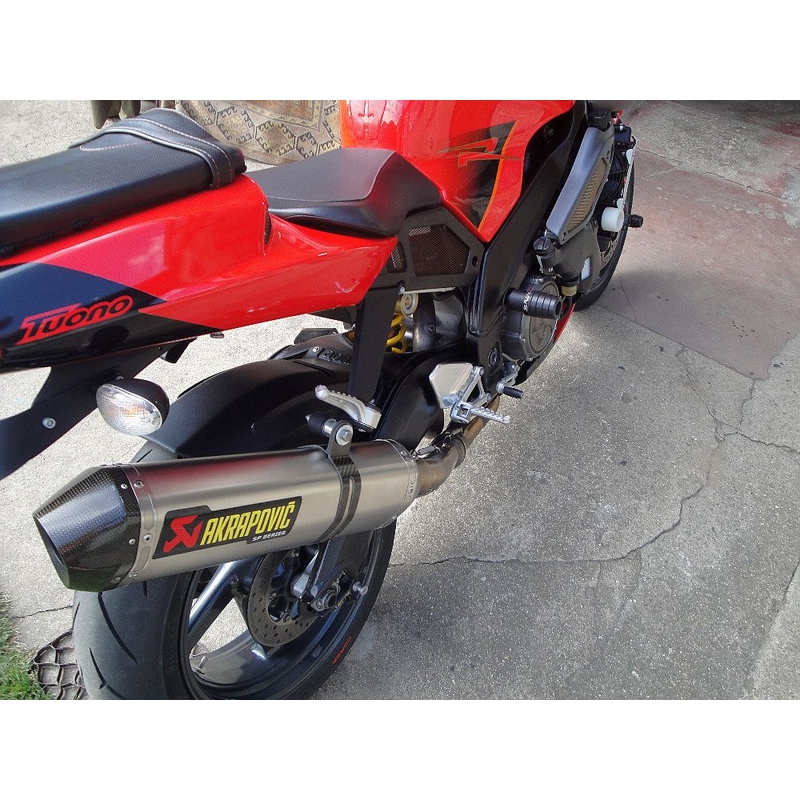 Aprilia TUONO 1000 (02-05) Arrow liquidación