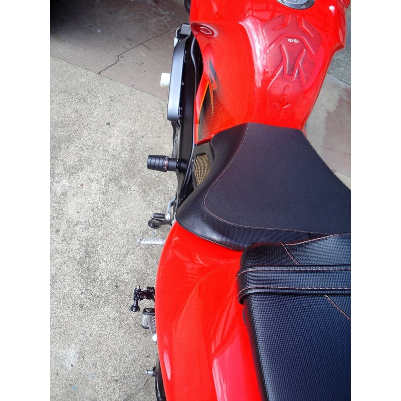 Aprilia TUONO 1000 (02-05) Arrow liquidación