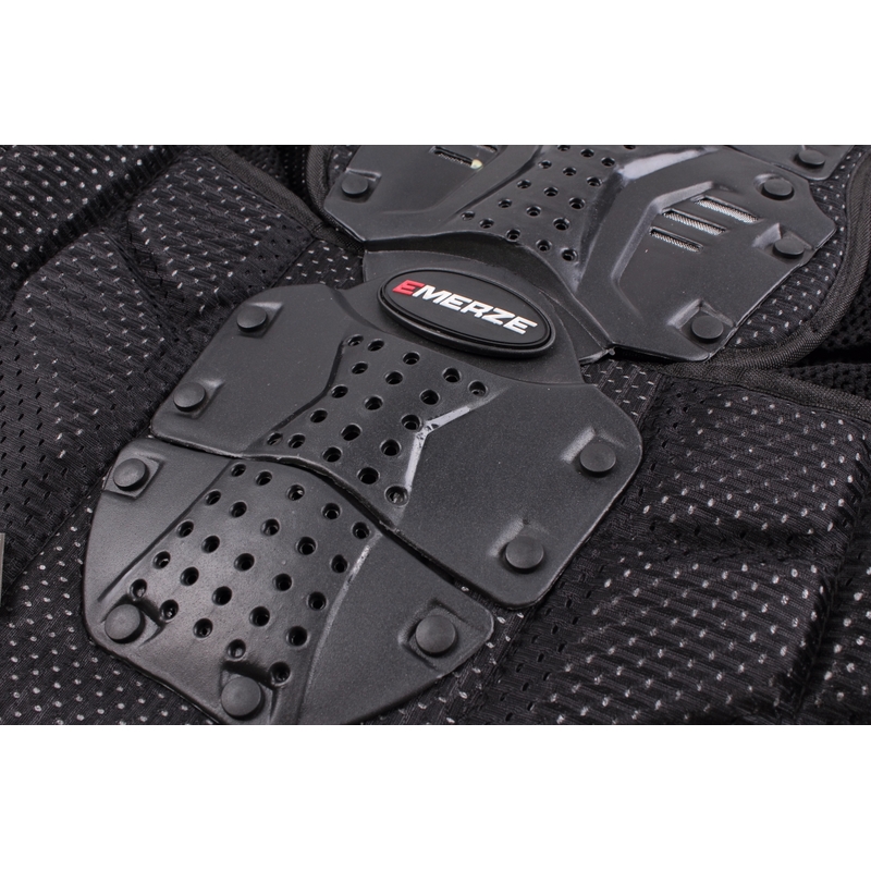 Protector corporal Emerze EM7 negro