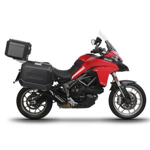 Kompletní sada černých hliníkových kufrů SHAD TERRA BLACK , 48L topcase 47L/47L boční kufry, včetně montážní sady a plotny SHAD DUCATI MULTISTRADA 950 / 1200 / 1260