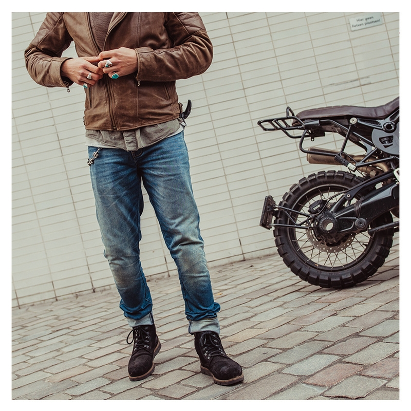 Vaqueros de moto Revit Carlin SK azul extendido