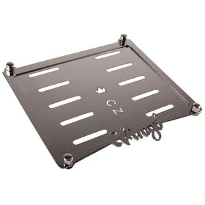 Almohadilla de acero inoxidable bajo la placa de matrícula CZ Virago