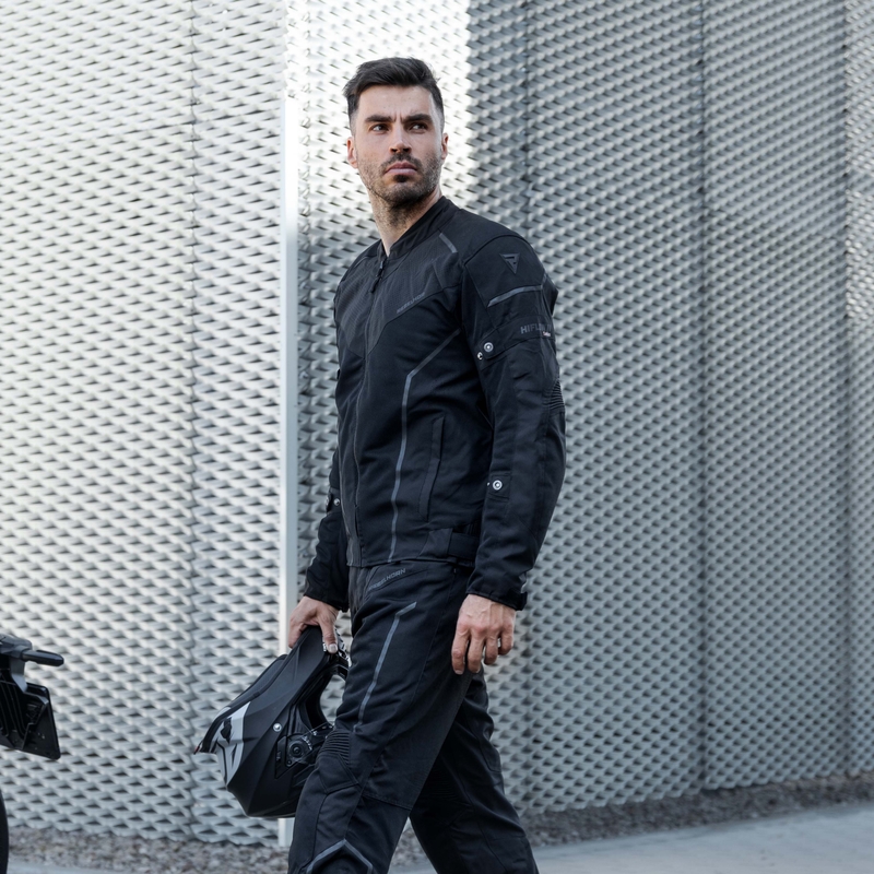 Chaqueta de moto Rebelhorn Hiflow IV negra liquidación