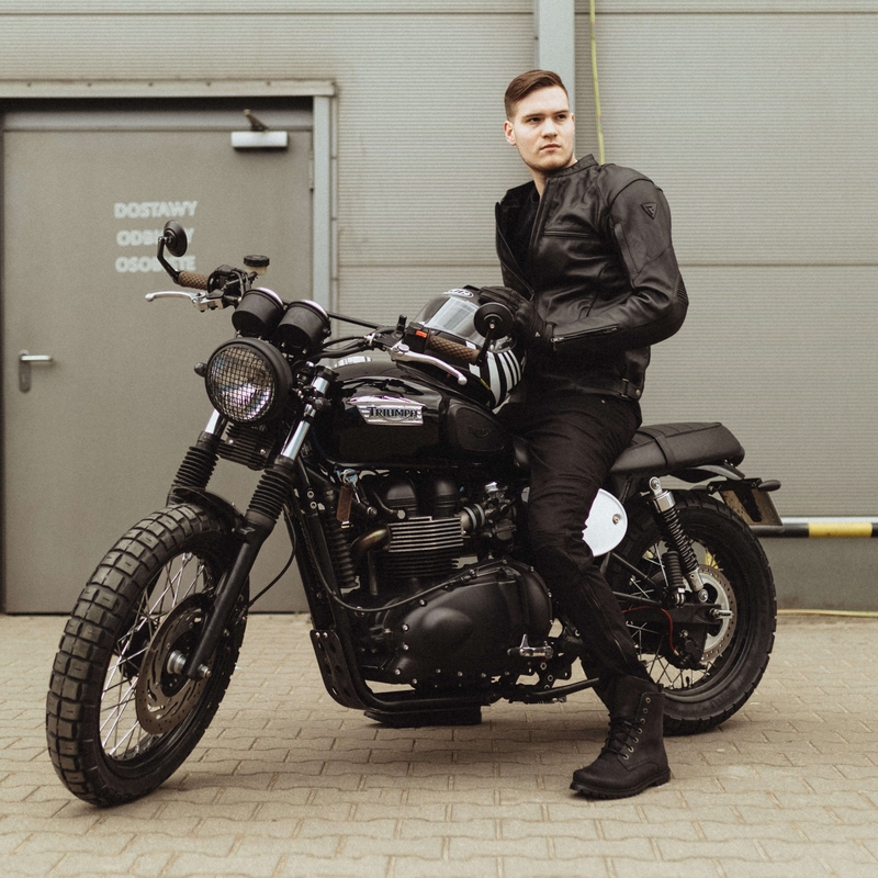 Vaqueros de moto Rebelhorn Rage II negros liquidación