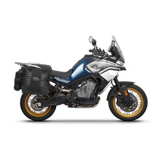 Complete set of SHAD TERRA TR40 adventure saddlebags, including mounting kit SHAD CF Moto 800MT