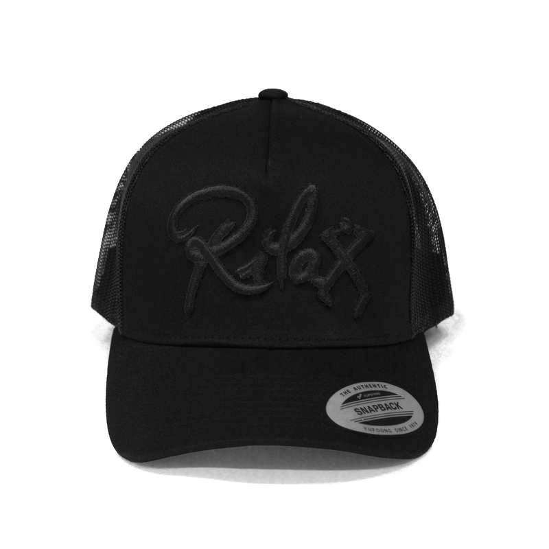 Gorra de rejilla Rilax negra