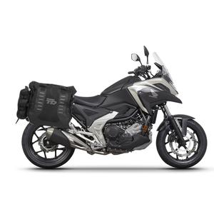 Complete set of SHAD TERRA TR40 adventure saddlebags, including mounting kit SHAD HONDA NX 750 X 2021-