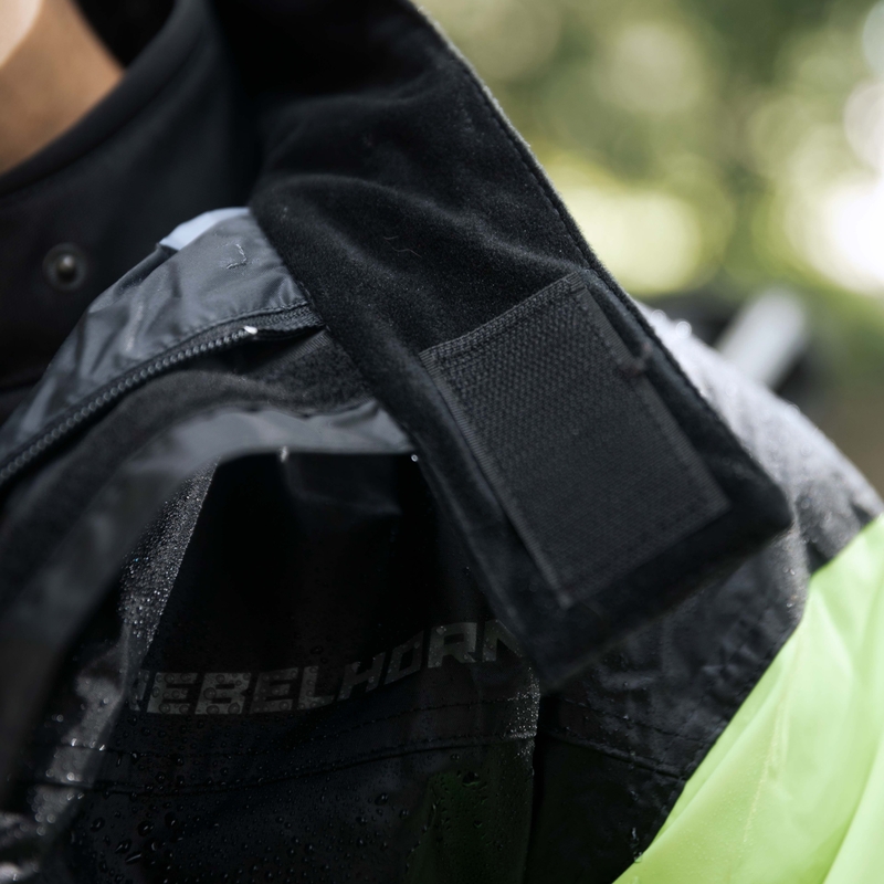 Chaqueta de moto negra Rebelhorn Rain