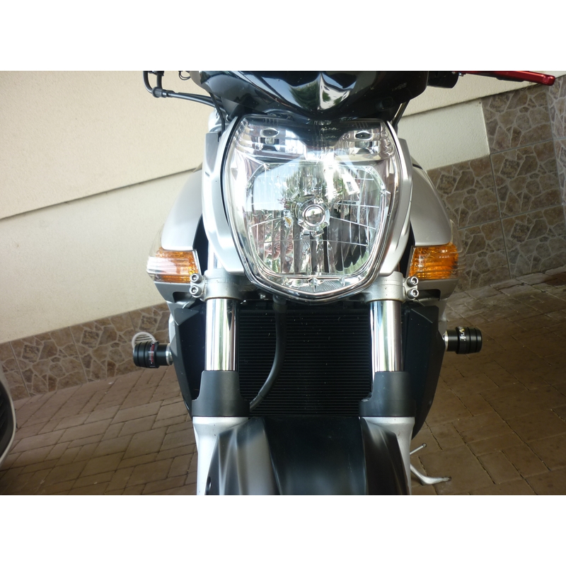 Suzuki GSR 600 conjunto de dos puntos Flecha