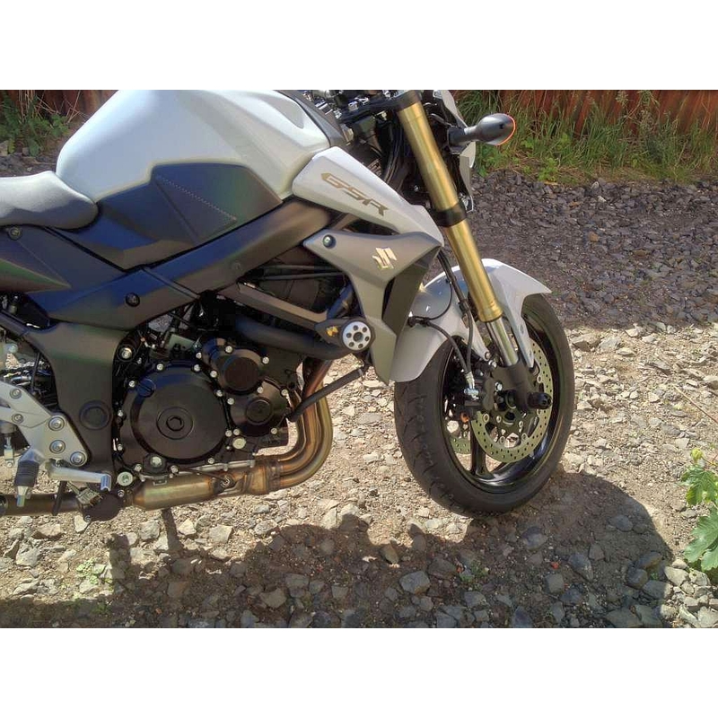 Suzuki GSR 750 punto único conjunto Gatling