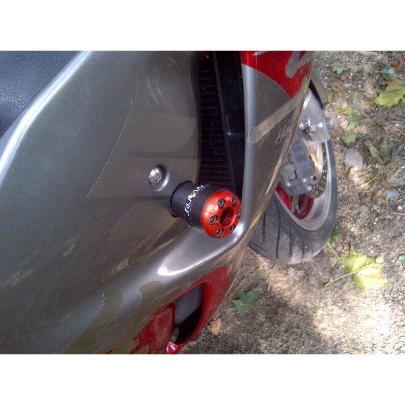 Suzuki GSX-R 1300 (99-07) Arrow