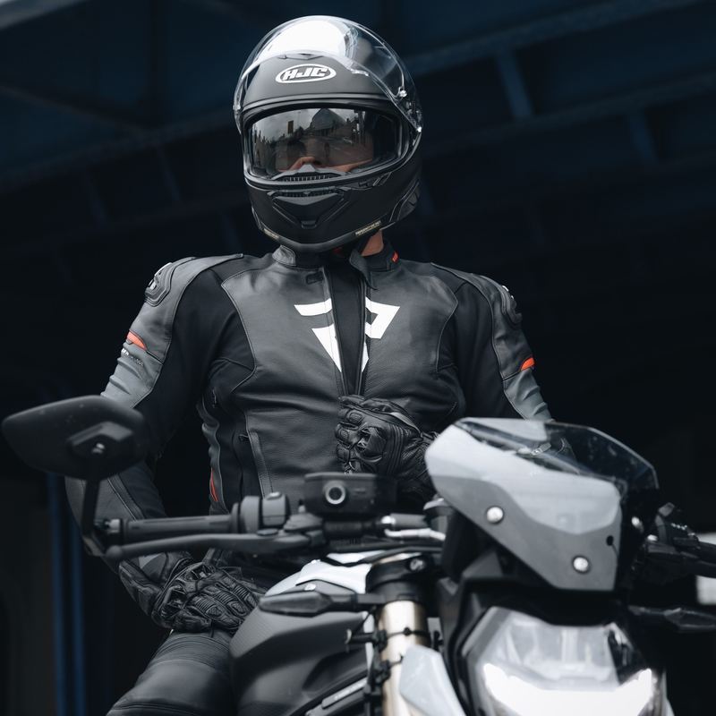 Rebelhorn Veloce Chaqueta de moto de cuero negro-rojo fluo