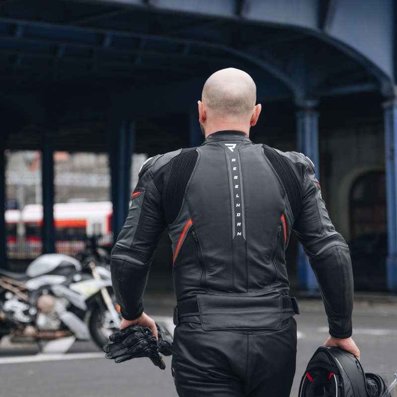 Rebelhorn Veloce Chaqueta de moto de cuero negro-rojo fluo