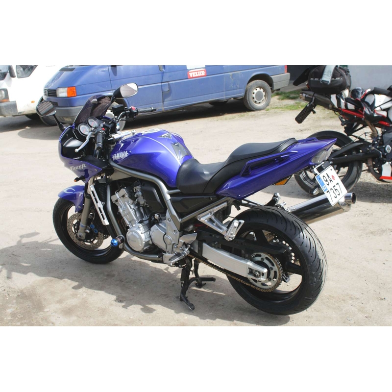Yamaha FZS 1000 (01-05) Arrow
