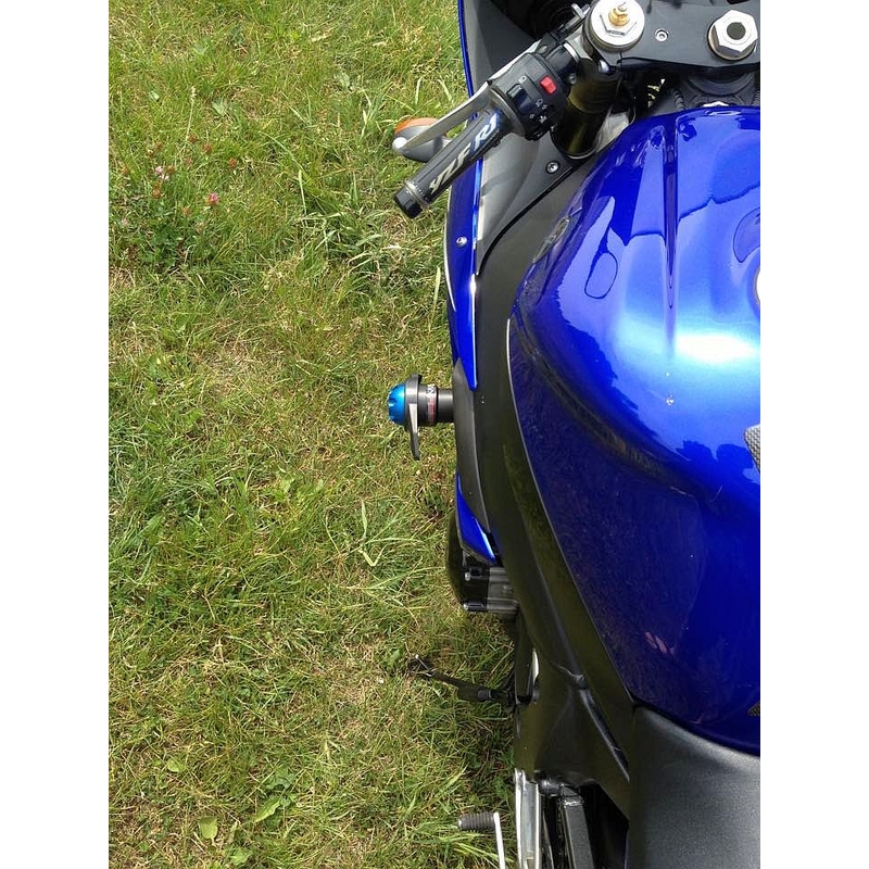 Yamaha YZF-R1 (02-03) Arrow liquidación