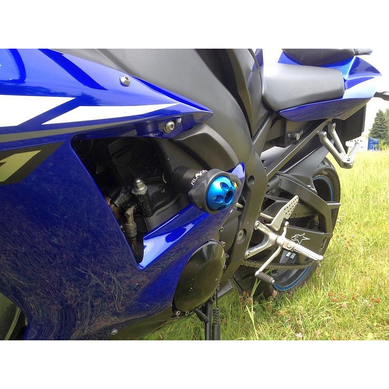 Yamaha YZF-R1 (02-03) Arrow liquidación