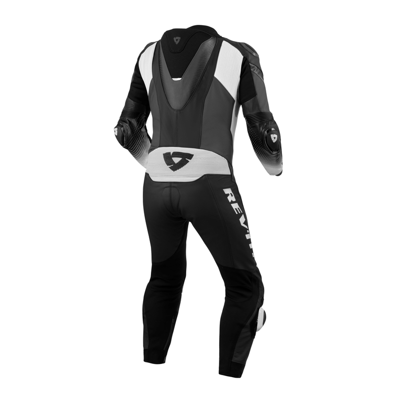 Mono de moto blanco y negro Revit Control