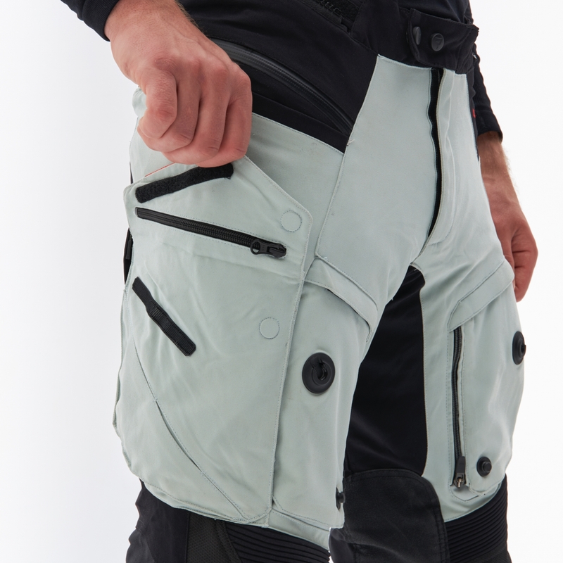 Pantalones de moto Rebelhorn Range gris-negro-rojo