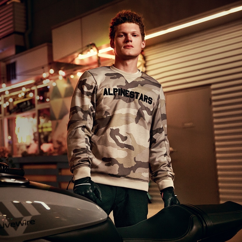 Sudadera de moto Alpinestars Legit Crew Fleece en gris camuflaje claro
