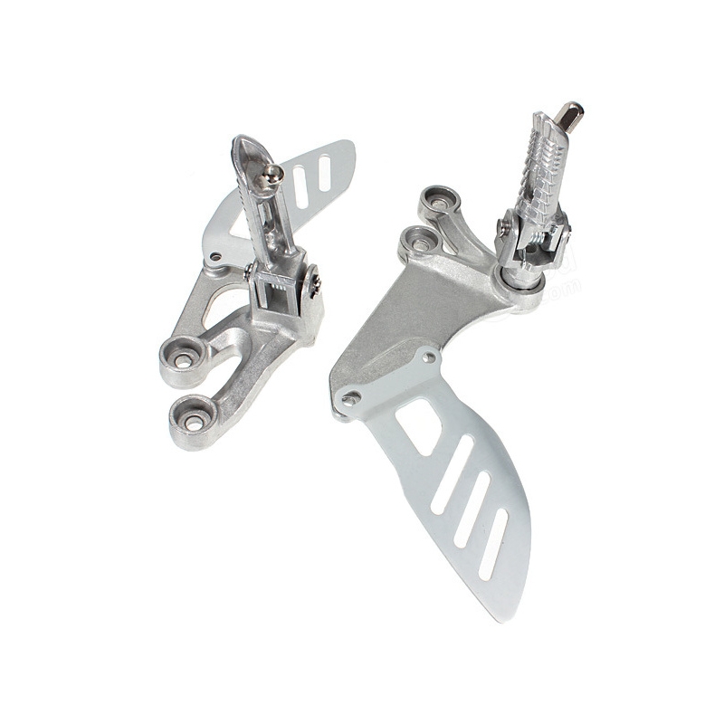 Přední držák se stupačkami R-TOOL Suzuki GSXR1000 (05-14) výprodej