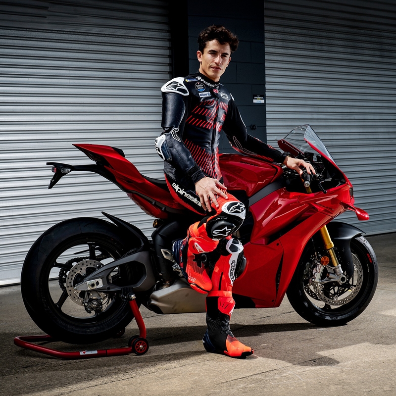 Botas de moto Alpinestars Supertech R Vented Limited Edition MM93 Marc Marquez Fluo Rojo-Azul-Negro
