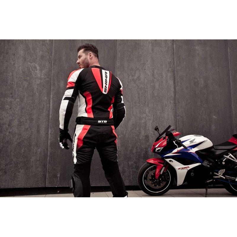 Mono de moto Shima STR negro-blanco-rojo fluo liquidación