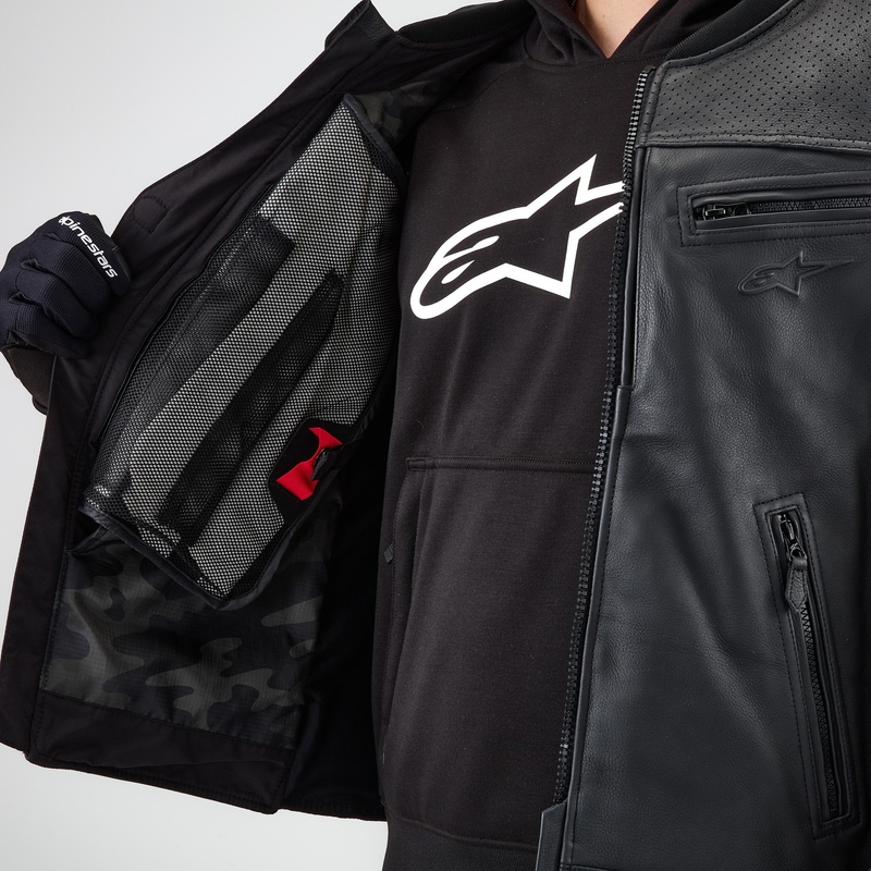 Chaleco con sistema de airbag TECH-AIR®3 V2 LEATHER de Alpinestars, color negro