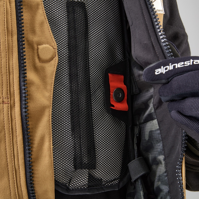 Chaleco con sistema de airbag Tech-Air®3 V2 Canvas de Alpinestars en color beige