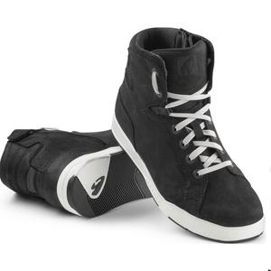 Botas de moto Forma Swift X Fit Dry, color negro y blanco