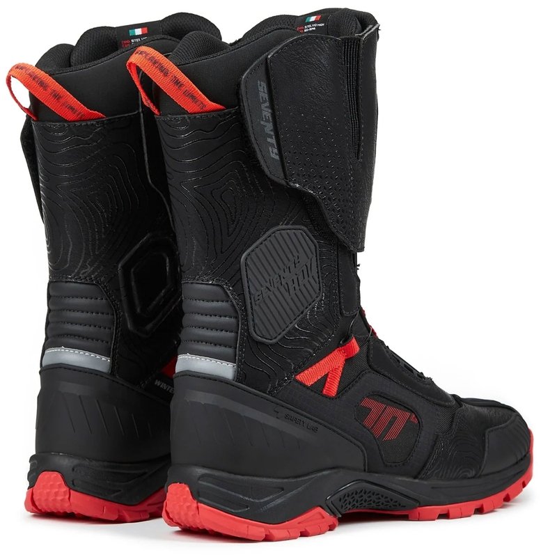 Botas altas de moto Seventy Degrees SD-BA6 Stelvio, color negro y rojo