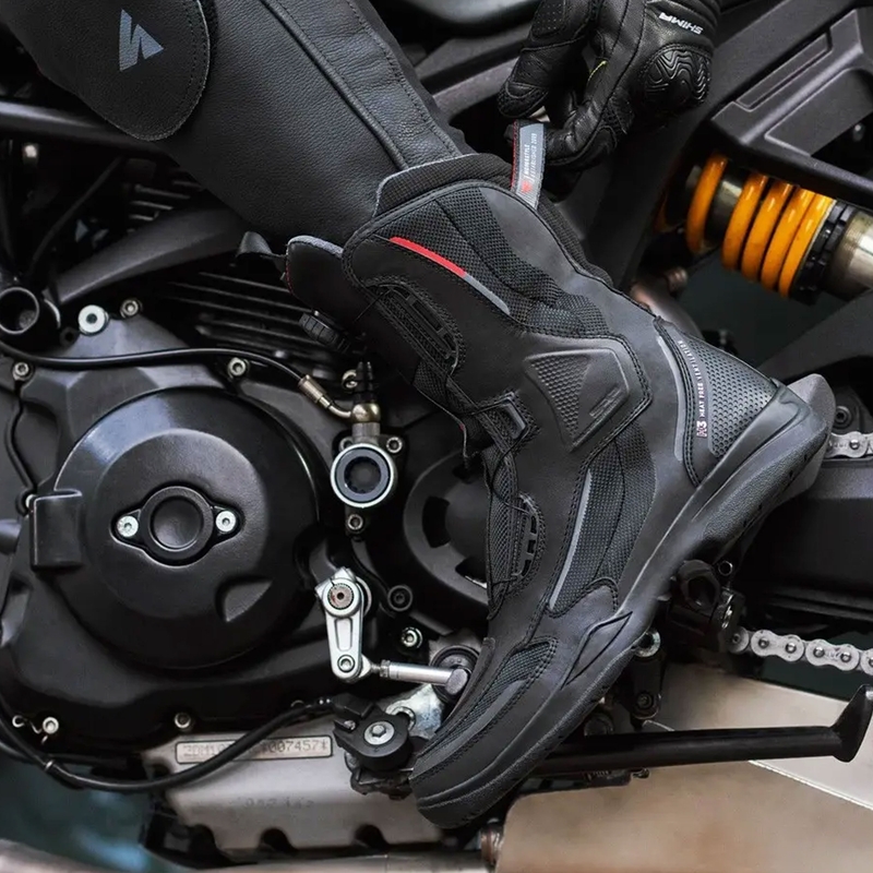 Botas de moto Shima Strato negras
