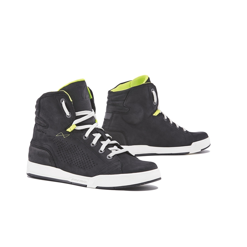 Botas de moto Forma Swift Flow en blanco y negro