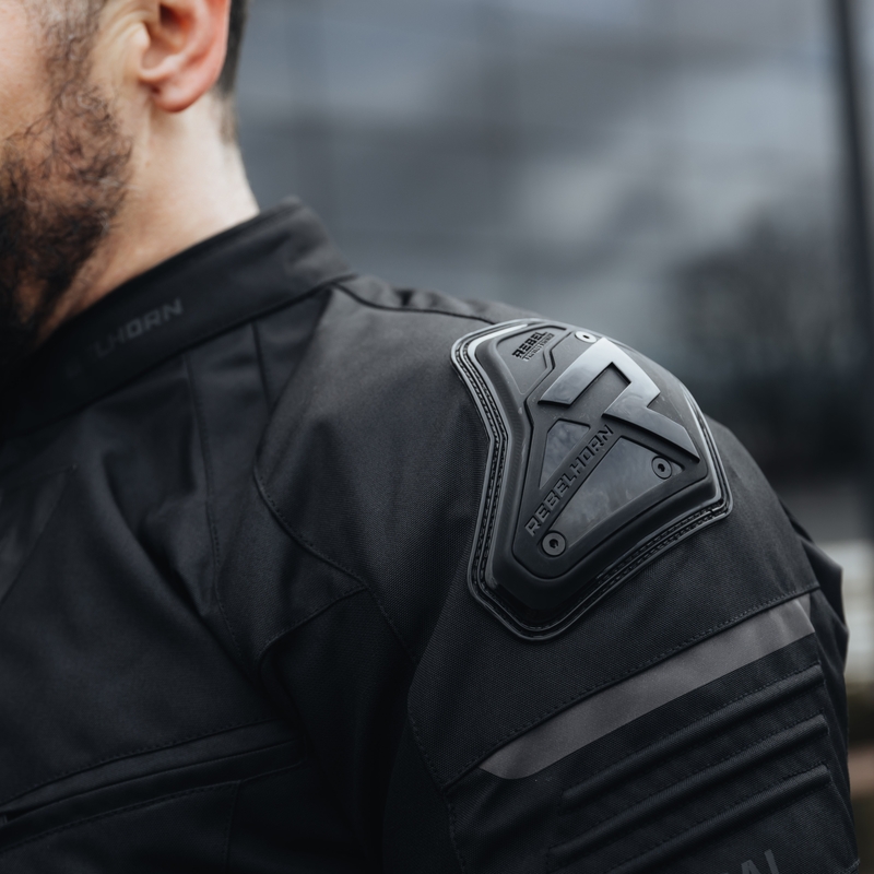 Chaqueta de moto Rebelhorn Vandal negra