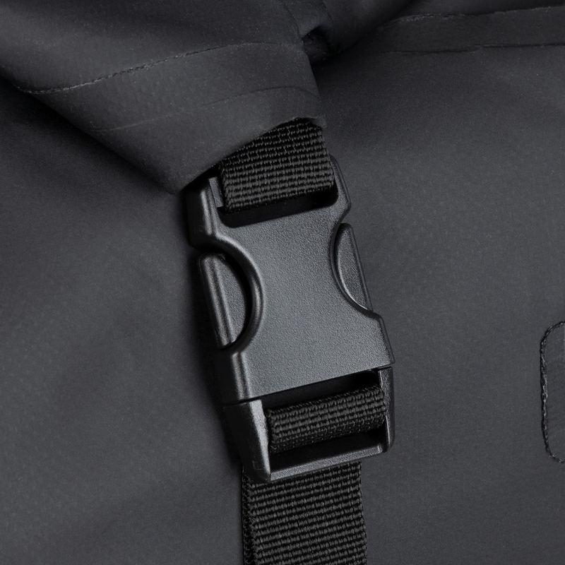 Bolsa de sillín trasera Oxford Aqua D-70 negra