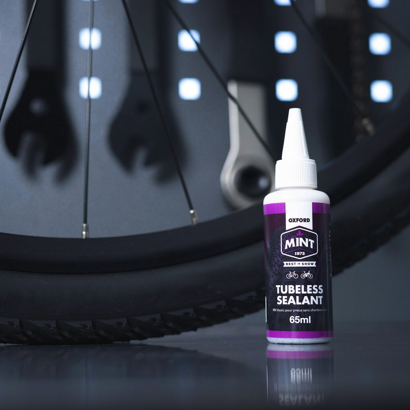 Spray reparador de neumáticos Oxford Mint 65ml
