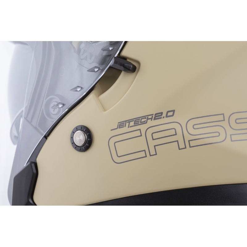 Casco de motocicleta abierto Cassida Jet Tech 2.0 RoTo, acabado arena mate, negro y gris.
