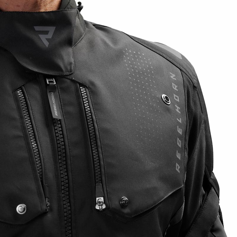 Chaqueta de moto Rebelhorn Hiker IV negra-gris oscuro-roja