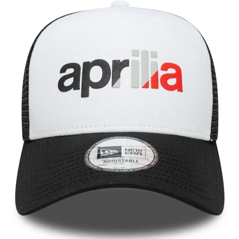 Gorra Aprilia 9forty Be A Racer con logo en blanco y negro