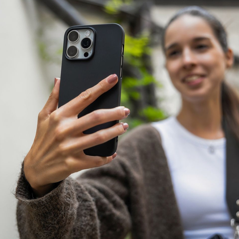 Funda trasera de goma FIXED Story para Xiaomi Redmi Note 15 Pro 5G negra