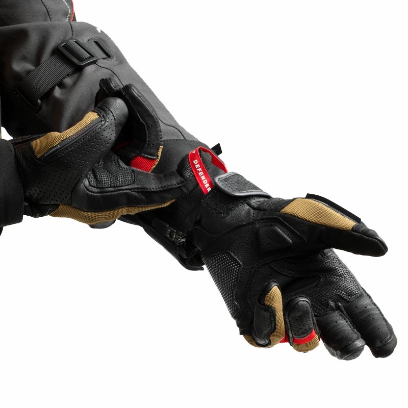Guantes de moto Rebelhorn Defender color arena, negro y rojo