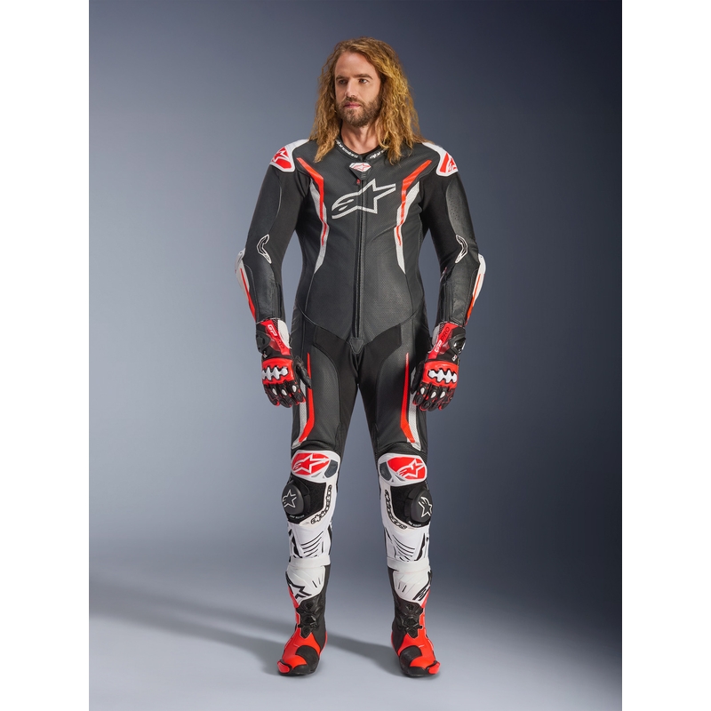 Mono de moto de cuero Alpinestars GP TECH V5 de una pieza, negro, blanco y rojo flúor.