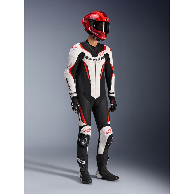 Mono de moto Alpinestars GP FORCE V2 de una pieza, blanco, negro y rojo flúor.