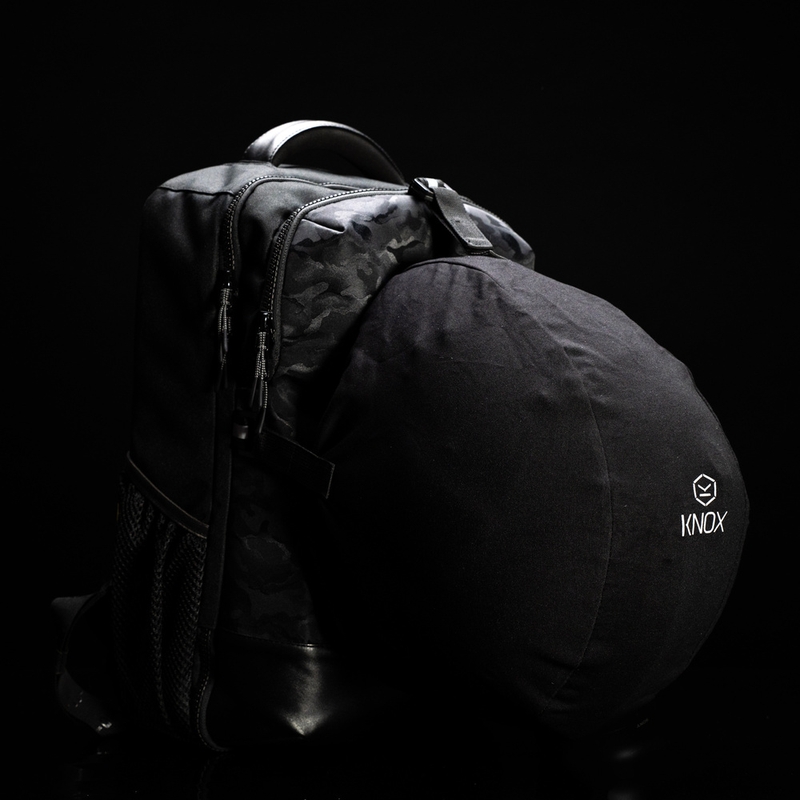 Mochila para moto Knox Eda Every Day Adventure de 25 l, color negro