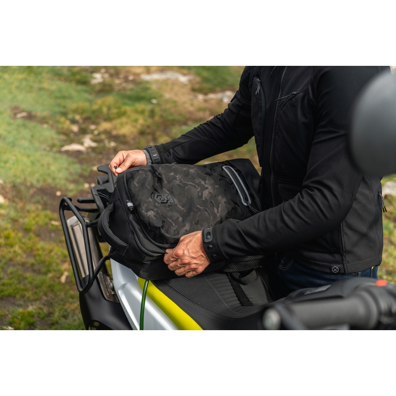 Mochila para moto Knox Eda Every Day Adventure de 25 l, color negro