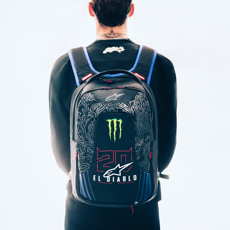 Mochila Alpinestars City Hunter V2 FQ20 Monster Collection, color negro, rojo flúor, azul y verde, 22 L. liquidación