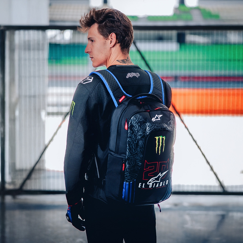 Mochila Alpinestars City Hunter V2 FQ20 Monster Collection, color negro, rojo flúor, azul y verde, 22 L. liquidación