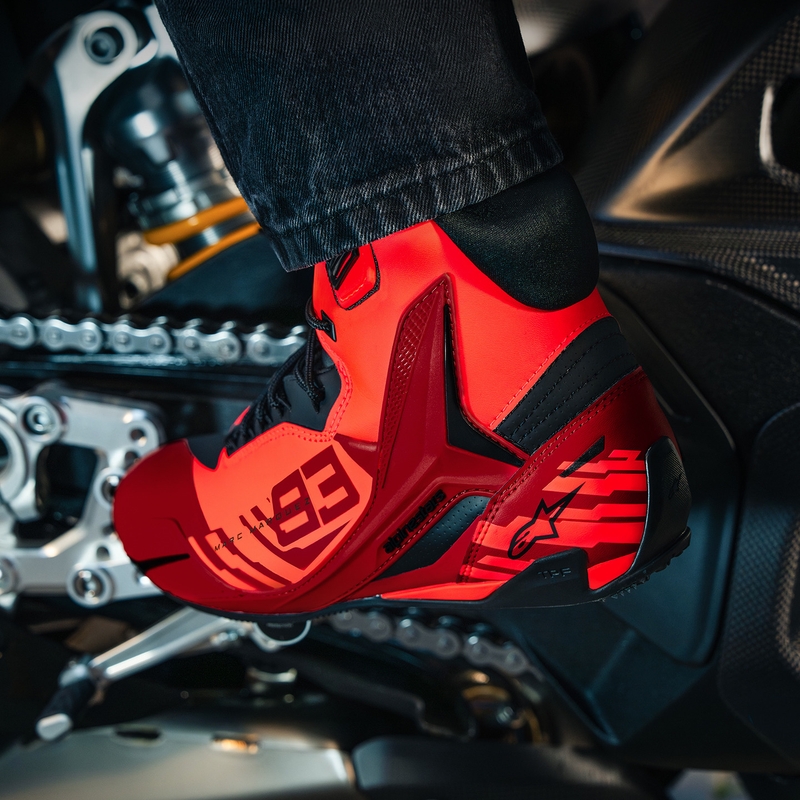 Botas de moto Alpinestars Faster-4 MM93, colección flúor, rojo-rojo-negro