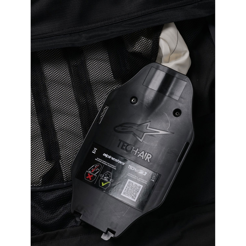 Chaleco airbag negro con sistema Tech-Air®3 V2 de Alpinestars - II. calidad